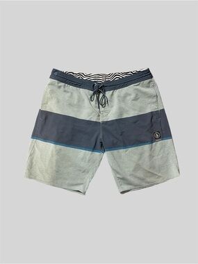 Y2K Volcom Surfing Board Shorts